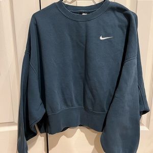 Nike cropped crewneck